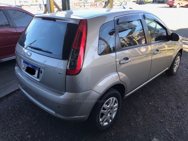 FIESTA 1.6 ROCAM SE 8V FLEX 4P MANUAL - 2014 - CAXIAS DO SUL