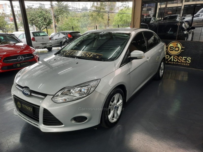 FOCUS 2.0 S SEDAN 16V FLEX 4P AUTOMÁTICO - 2015 - CAXIAS DO SUL