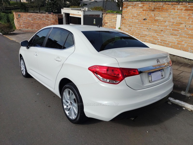 C4 2.0 TENDANCE 16V FLEX 4P AUTOMÁTICO - 2015 - FARROUPILHA