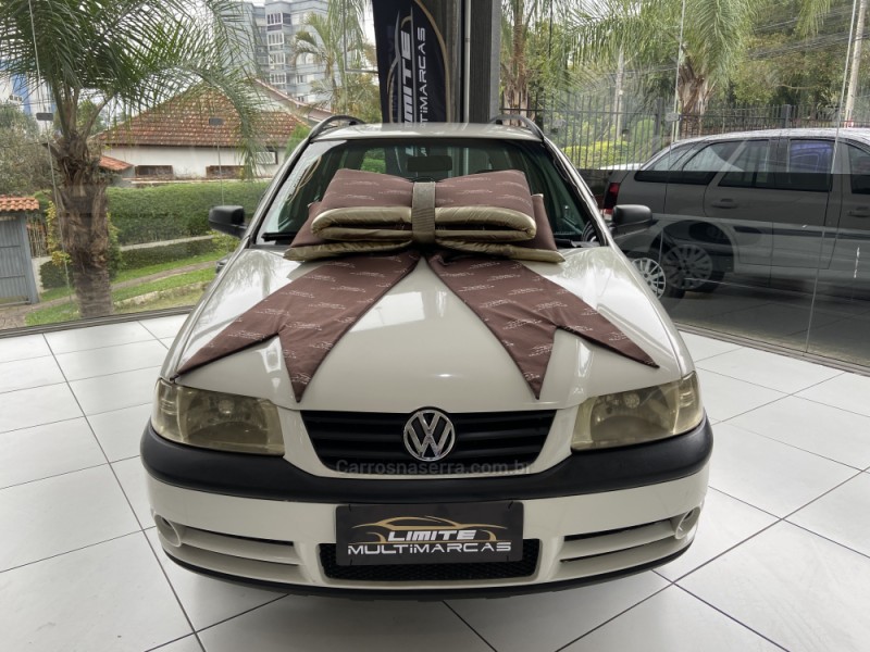 PARATI 1.6 MI 8V GASOLINA 4P MANUAL G.III - 2004 - NOVO HAMBURGO