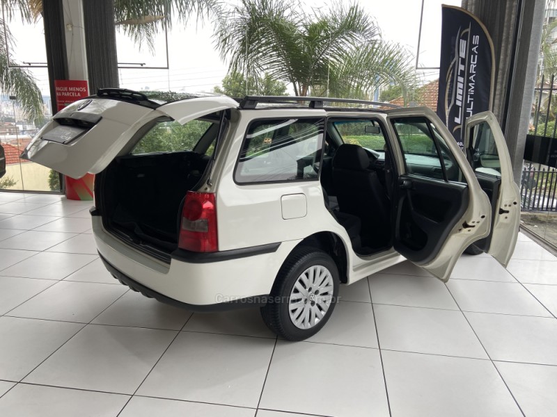 PARATI 1.6 MI 8V GASOLINA 4P MANUAL G.III - 2004 - NOVO HAMBURGO