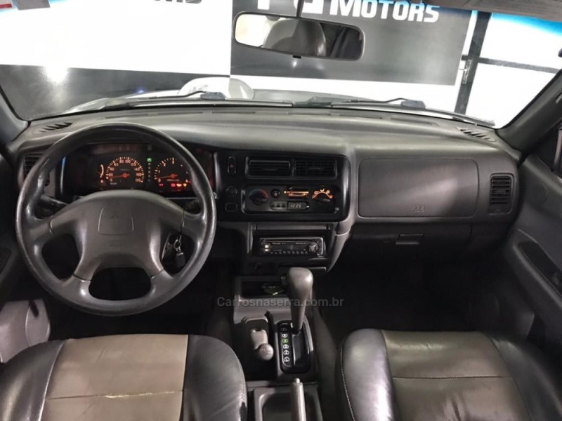 L200 2.5 SPORT HPE 4X4 CD 8V TURBO INTERCOOLER DIESEL 4P AUTOMÁTICO - 2004 - NOVO HAMBURGO
