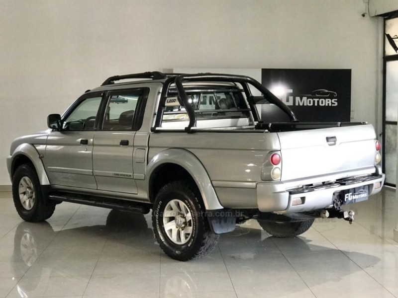 L200 2.5 SPORT HPE 4X4 CD 8V TURBO INTERCOOLER DIESEL 4P AUTOMÁTICO - 2004 - NOVO HAMBURGO