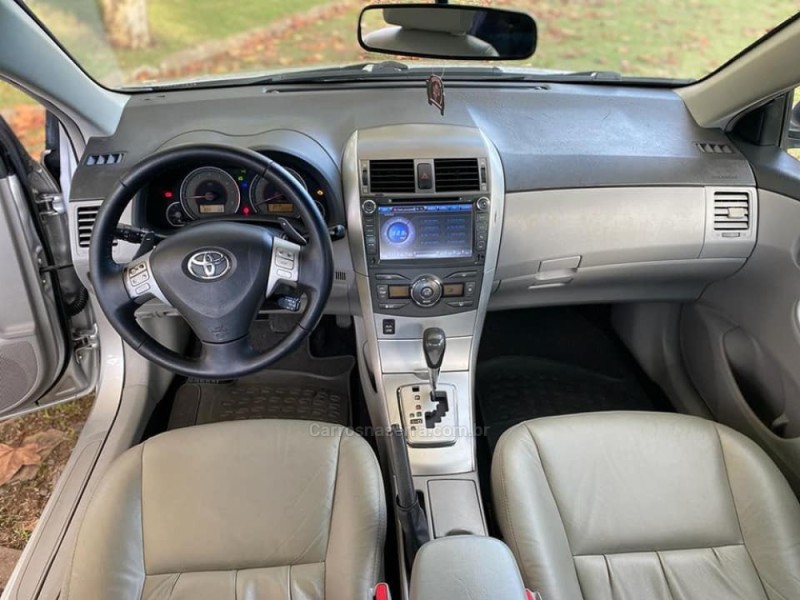 COROLLA 1.8 XEI 16V FLEX 4P AUTOMÁTICO - 2012 - CAMPO BOM