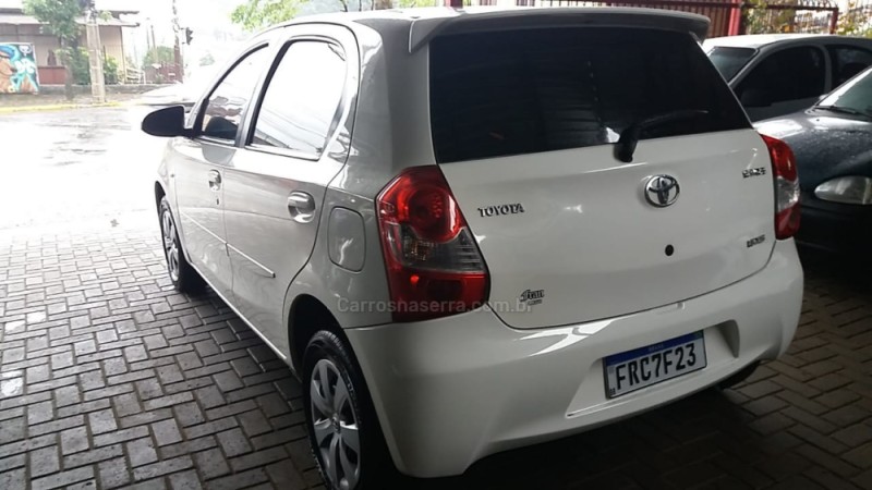 ETIOS 1.5 XS 16V FLEX 4P MANUAL - 2015 - CAXIAS DO SUL