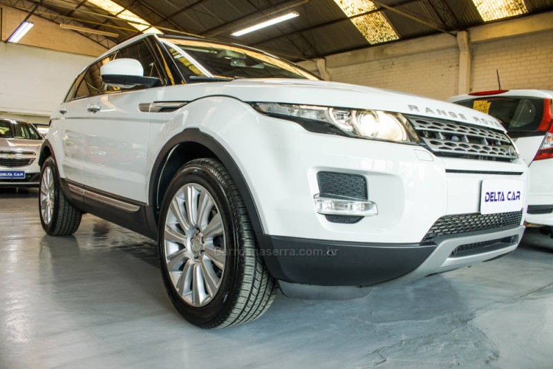 RANGE ROVER EVOQUE 2.0 PRESTIGE 4WD 16V GASOLINA 4P AUTOMÁTICO - 2015 - NOVO HAMBURGO