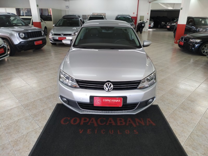 jetta 2.0 tsi highline 200cv gasolina 4p tiptronic 2012 caxias do sul