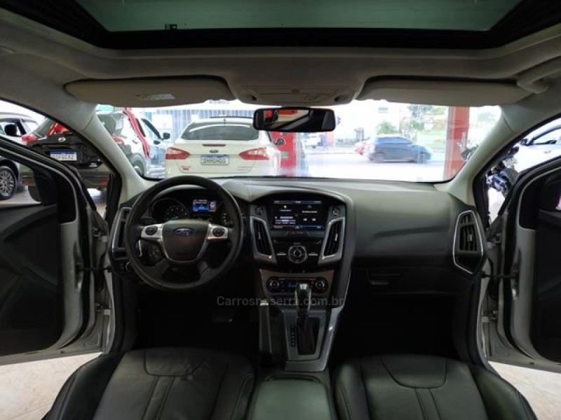 FOCUS 2.0 TITANIUM PLUS SEDAN 16V FLEX 4P AUTOMÁTICO - 2015 - CAXIAS DO SUL