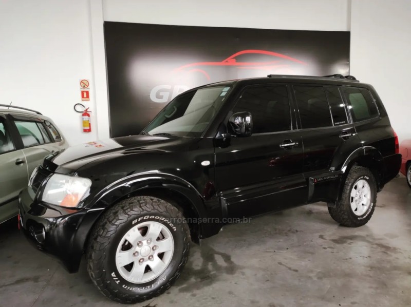 PAJERO FULL 3.2 GLS 4X4 16V TURBO INTERCOOLER DIESEL 4P AUTOMÁTICO - 2003 - MONTENEGRO