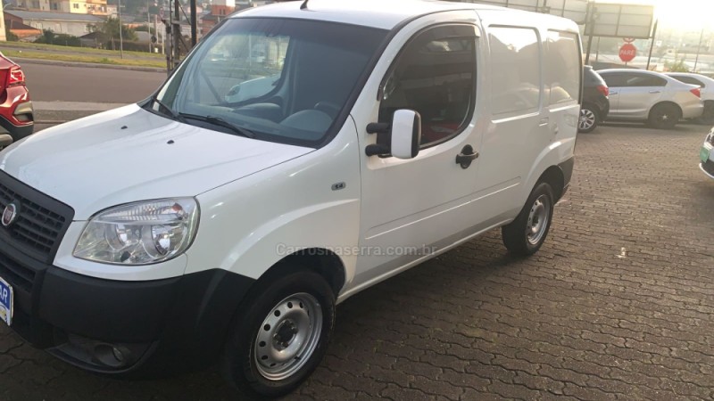 DOBLÓ 1.4 MPI CARGO FLEX 2P MANUAL - 2012 - FARROUPILHA