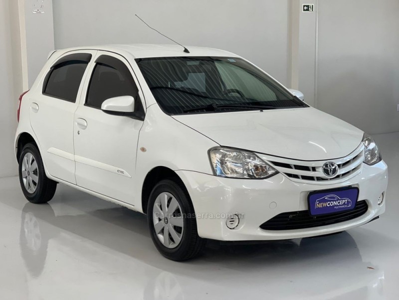 ETIOS 1.3 X 16V FLEX 4P MANUAL - 2016 - NOVO HAMBURGO