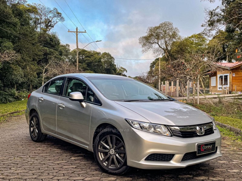 CIVIC 1.8 LXS 16V FLEX 4P AUTOMÁTICO