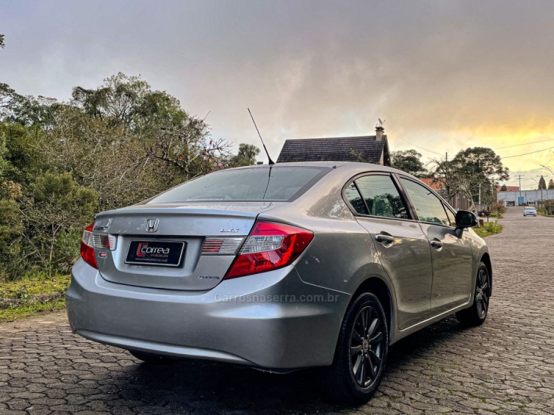 CIVIC 1.8 LXS 16V FLEX 4P AUTOMÁTICO - 2015 - CANELA