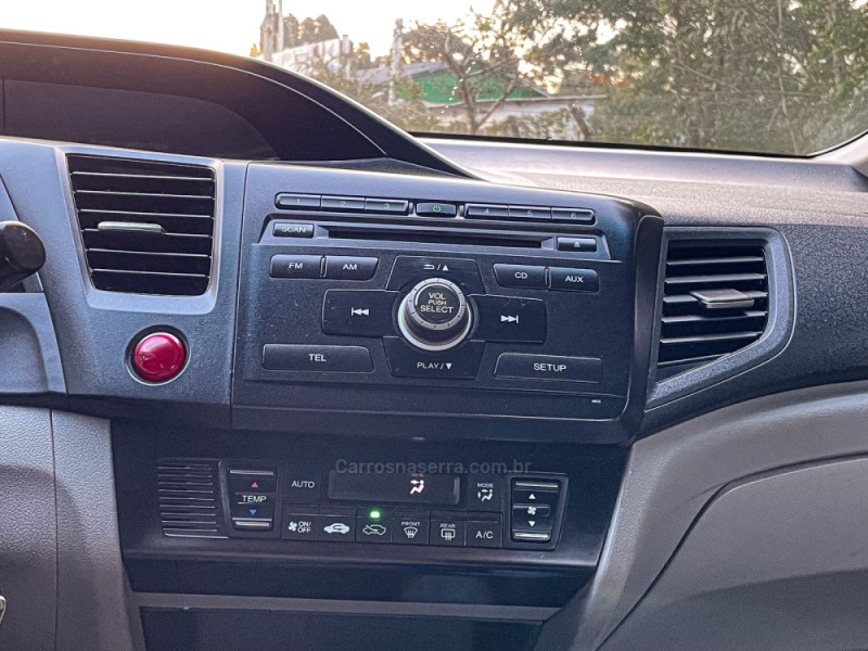 CIVIC 1.8 LXS 16V FLEX 4P AUTOMÁTICO - 2015 - CANELA