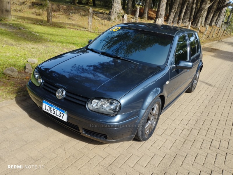 GOLF 1.6 8V GASOLINA 4P MANUAL - 2000 - CAXIAS DO SUL