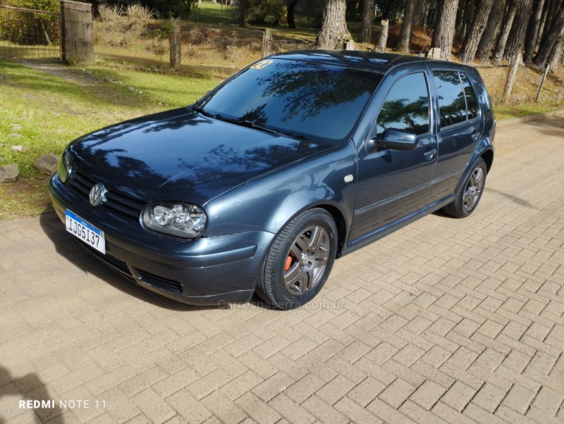 GOLF 1.6 8V GASOLINA 4P MANUAL - 2000 - CAXIAS DO SUL