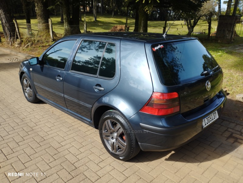 GOLF 1.6 8V GASOLINA 4P MANUAL - 2000 - CAXIAS DO SUL