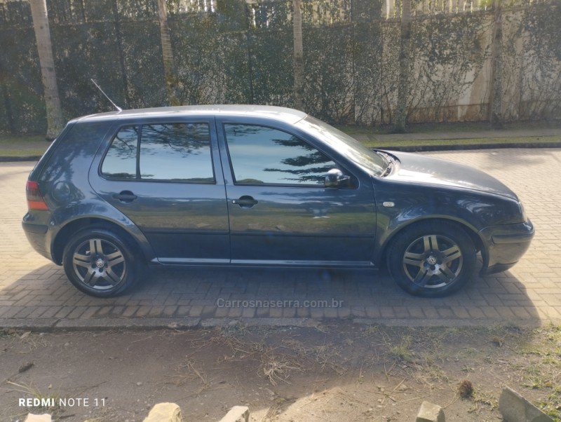 GOLF 1.6 8V GASOLINA 4P MANUAL - 2000 - CAXIAS DO SUL