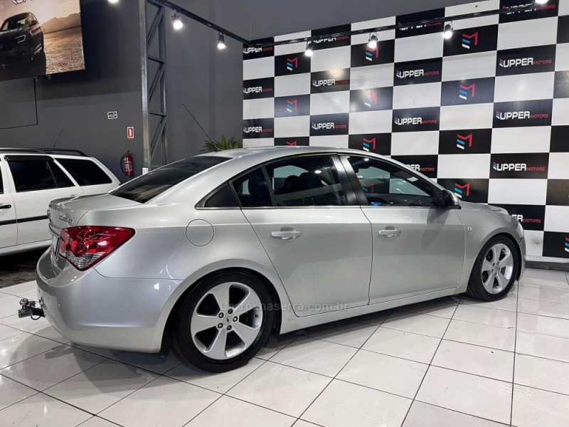 CRUZE 1.8 LT 16V FLEX 4P AUTOMÁTICO - 2012 - PORTãO