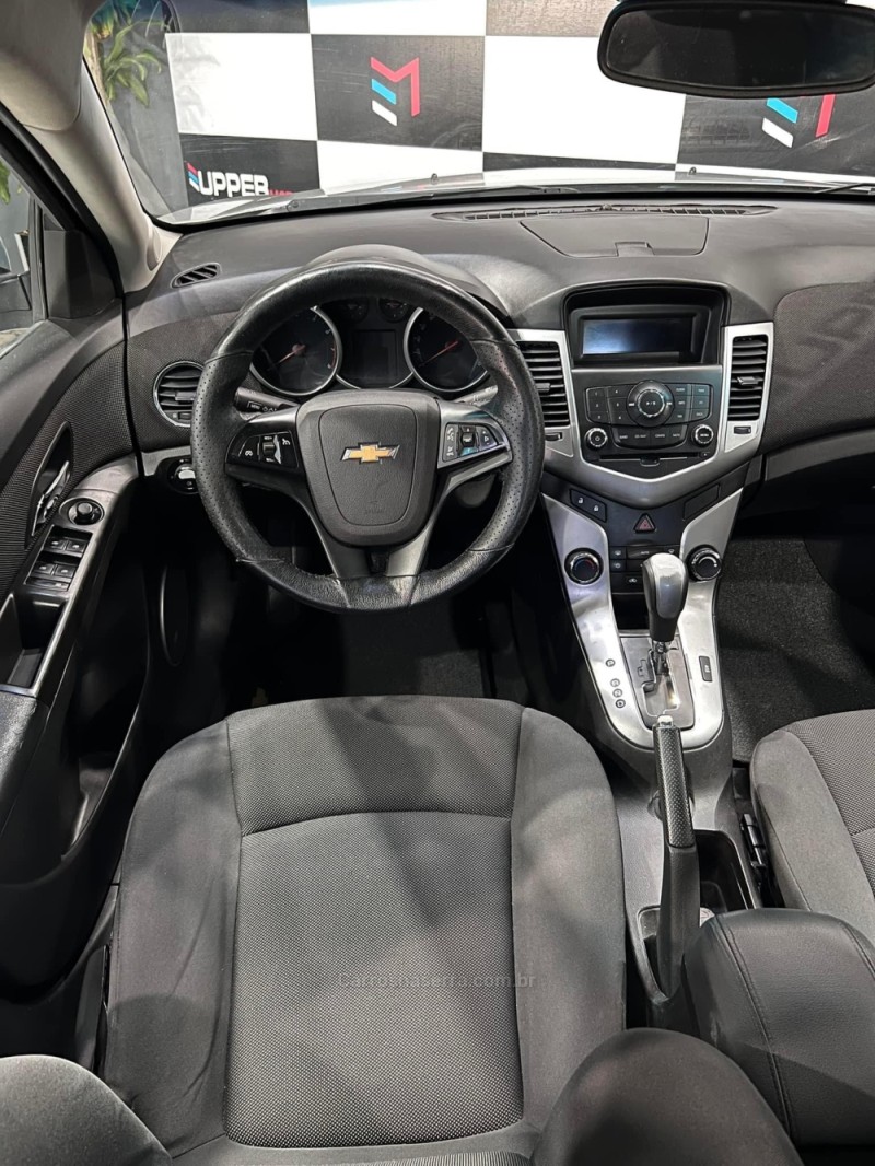 CRUZE 1.8 LT 16V FLEX 4P AUTOMÁTICO - 2012 - PORTãO