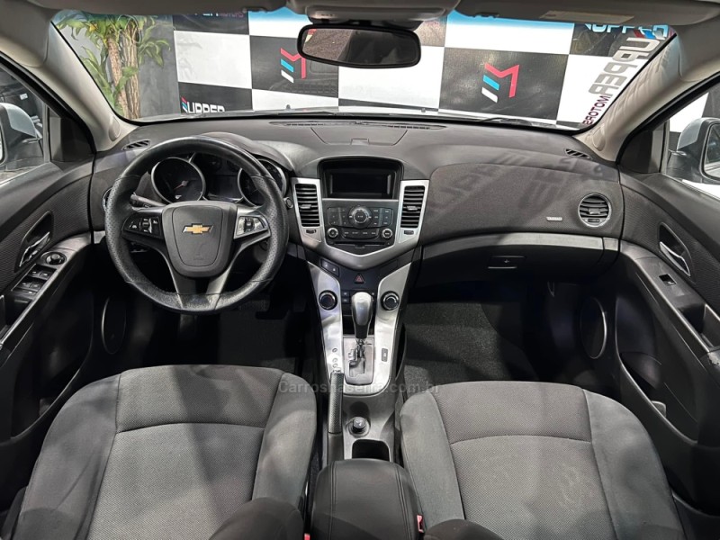 CRUZE 1.8 LT 16V FLEX 4P AUTOMÁTICO - 2012 - PORTãO