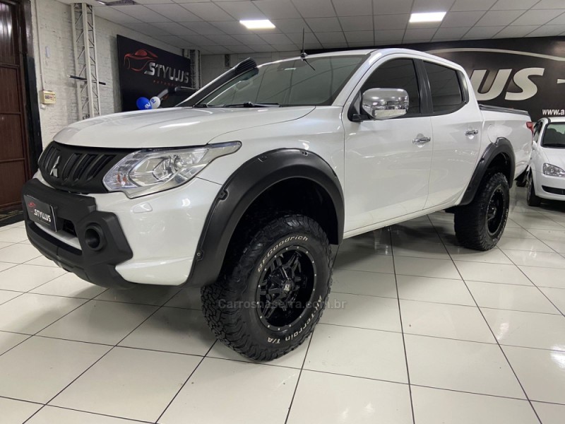 l200 triton 2.4 16v turbo diesel sport hpe top cd 4p 4x4 automatico 2017 estancia velha