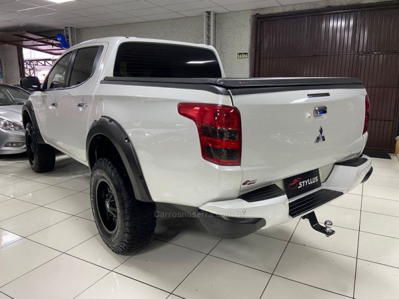 L200 TRITON 2.4 16V TURBO DIESEL SPORT HPE TOP CD 4P 4X4 AUTOMÁTICO - 2017 - ESTâNCIA VELHA
