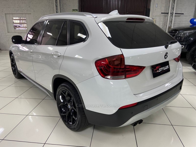 X1 3.0 28I 4X4 24V GASOLINA 4P AUTOMÁTICO - 2012 - ESTâNCIA VELHA