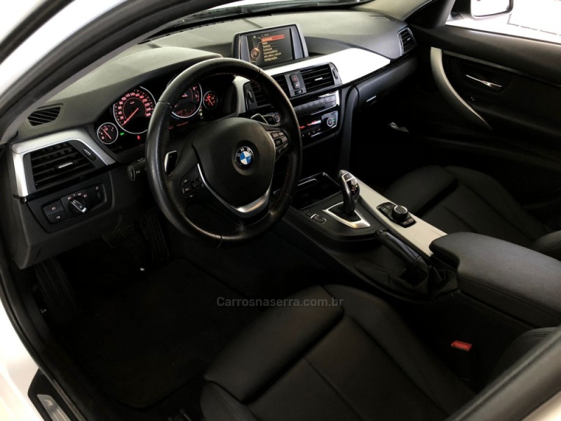 320I 2.0 16V TURBO ACTIVE FLEX 4P AUTOMÁTICO - 2017 - CAXIAS DO SUL