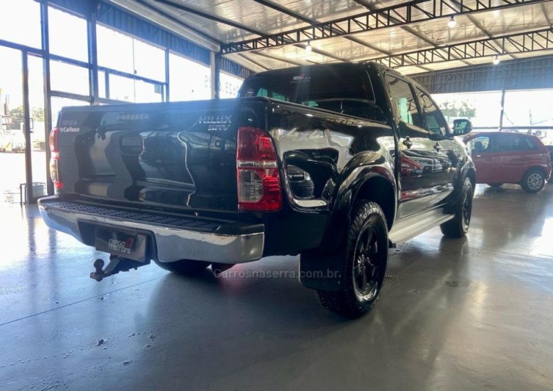 HILUX 2.7 SRV 4X4 CD 16V FLEX 4P AUTOMÁTICO - 2012 - GIRUá