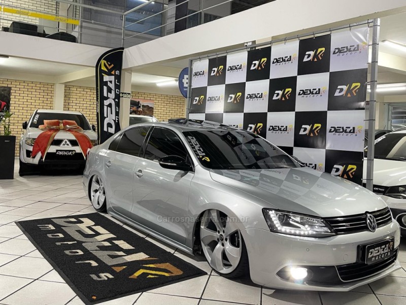 JETTA 2.0 TSI HIGHLINE 200CV GASOLINA 4P TIPTRONIC