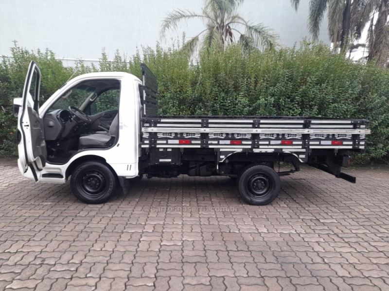 HR 2.5 TCI HD LONGO COM CAÇAMBA 4X2 8V 94CV TURBO INTERCOOLER DIESEL 2P MANUAL - 2011 - CAXIAS DO SUL