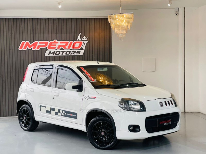 UNO 1.4 SPORTING 8V FLEX 4P MANUAL
