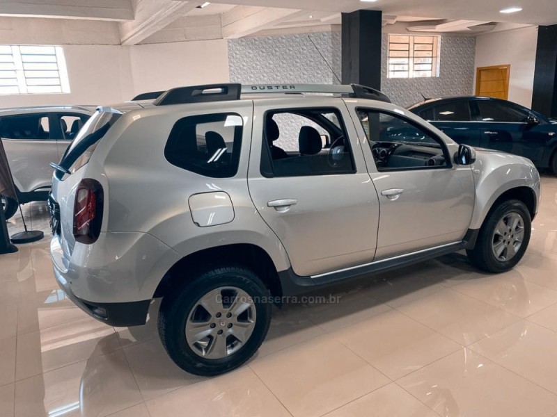 DUSTER 1.6 DYNAMIQUE 4X2 16V FLEX 4P AUTOMÁTICO - 2020 - CAXIAS DO SUL