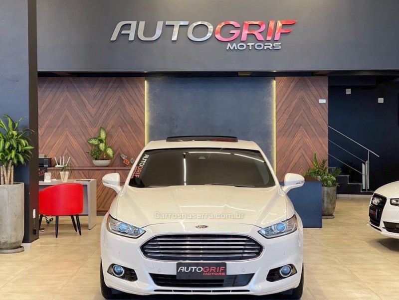FUSION 2.0 TITANIUM AWD 16V GASOLINA 4P AUTOMÁTICO - 2016 - CAMPO BOM