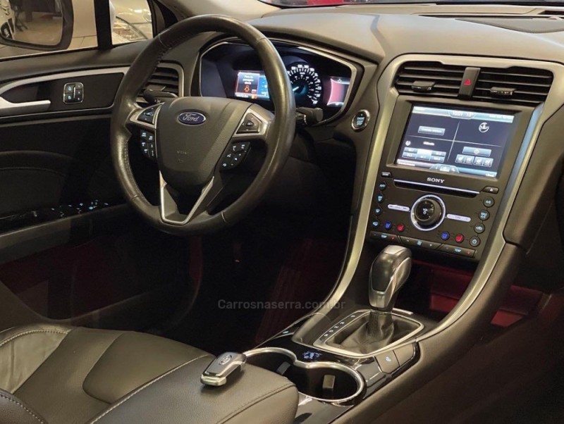FUSION 2.0 TITANIUM AWD 16V GASOLINA 4P AUTOMÁTICO - 2016 - CAMPO BOM