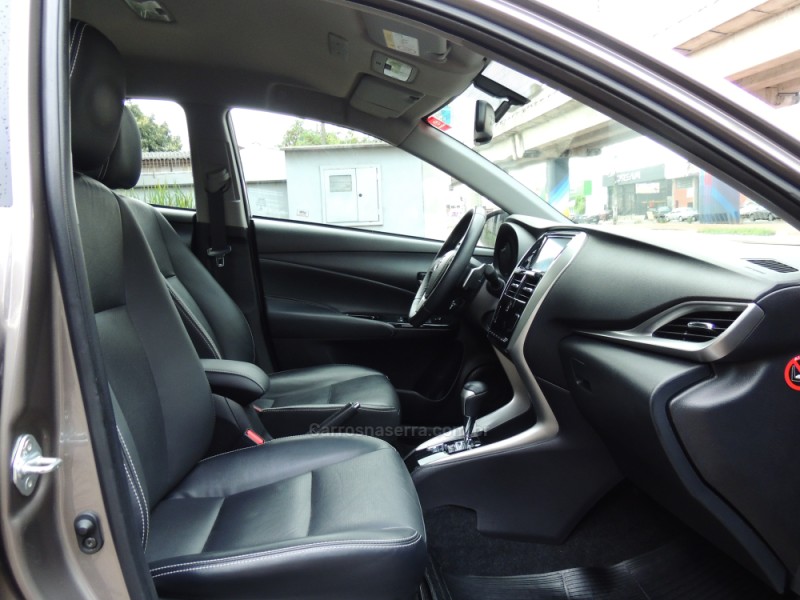 YARIS 1.5 XS SEDAN 16V FLEX 4P AUTOMÁTICO - 2019 - NOVO HAMBURGO