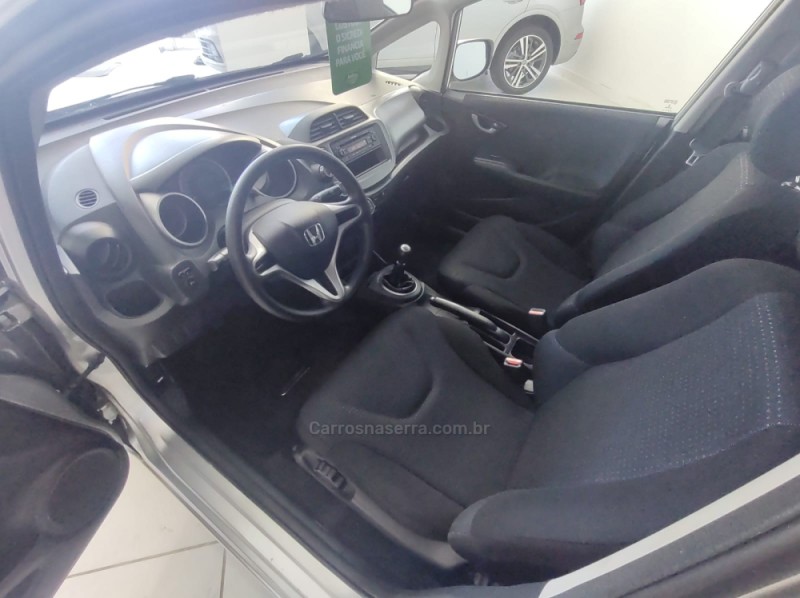 FIT 1.4 LX 8V FLEX 4P MANUAL - 2011 - CAXIAS DO SUL