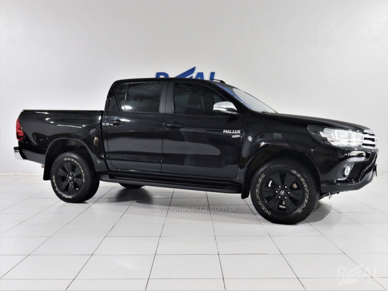 HILUX 2.7 SRV 4X2 CD 16V FLEX 4P AUTOMÁTICO - 2017 - SAPIRANGA