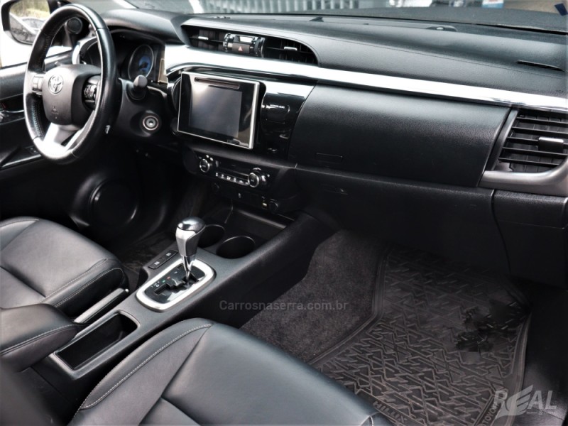 HILUX 2.7 SRV 4X2 CD 16V FLEX 4P AUTOMÁTICO - 2017 - SAPIRANGA