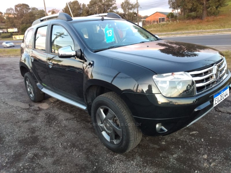 DUSTER 1.6 TECH ROAD 4X2 16V FLEX 4P MANUAL - 2013 - FARROUPILHA