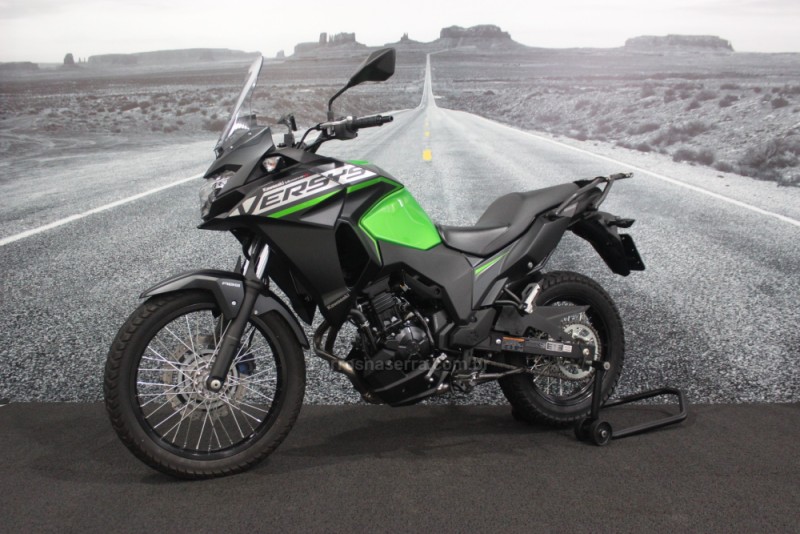 versys 300 abs 2022 lajeado
