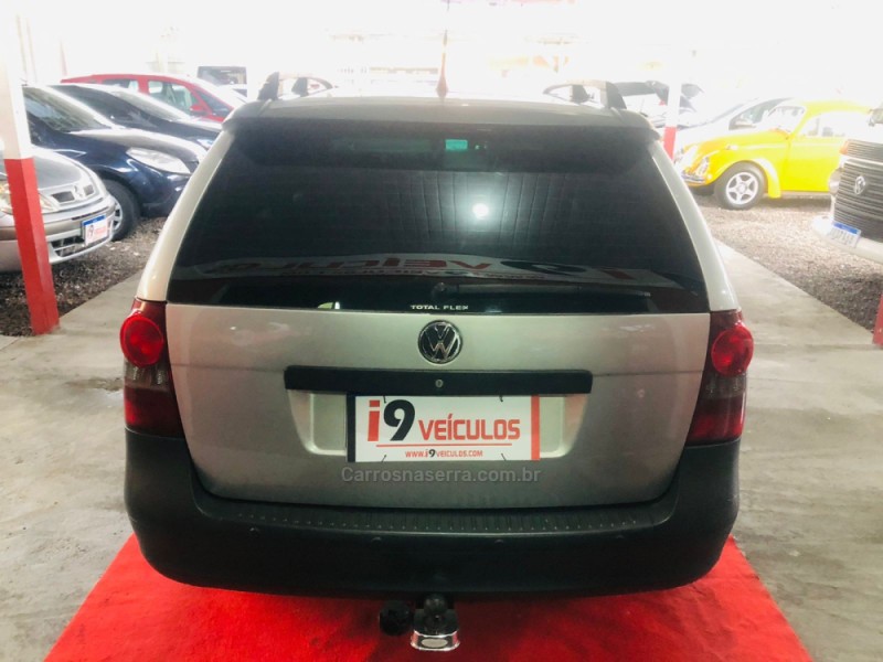 PARATI 1.6 MI SURF 8V FLEX 4P MANUAL G.IV - 2009 - CAXIAS DO SUL