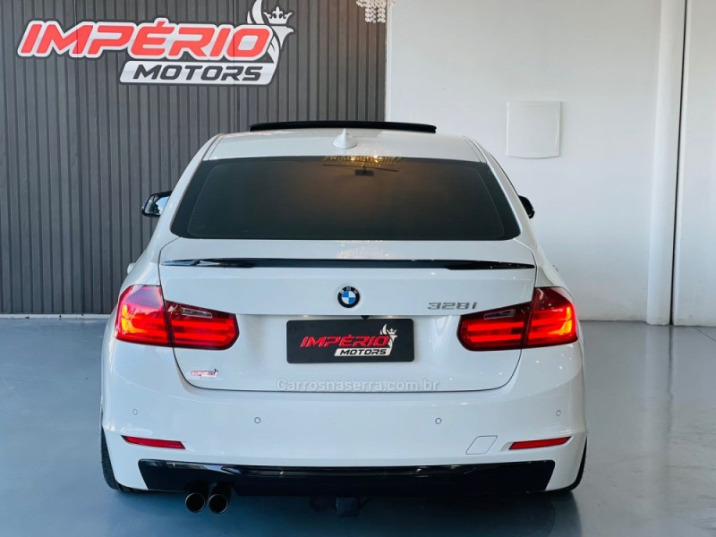 328I 2.0 SPORT GP 16V GASOLINA 4P AUTOMÁTICO - 2013 - ESTâNCIA VELHA