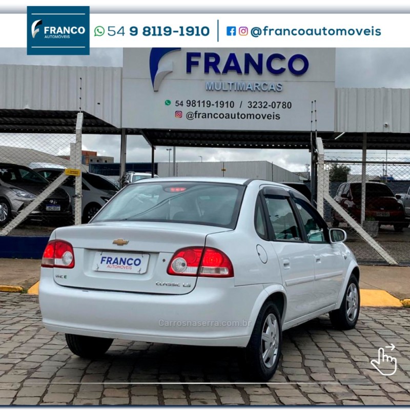 CLASSIC 1.0 VHC LIFE 8V FLEX 4P MANUAL - 2013 - VACARIA