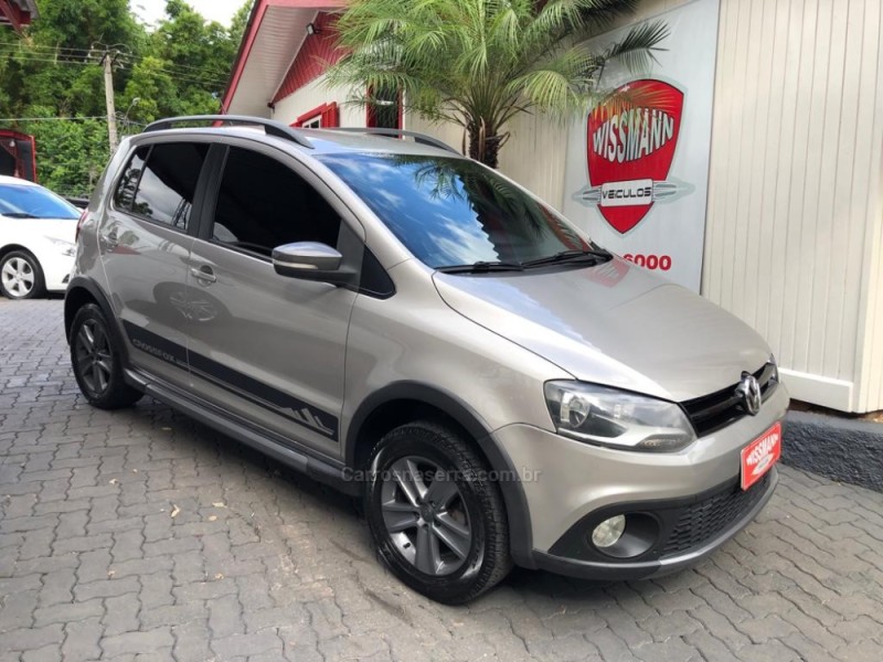 CROSSFOX 1.6 MI FLEX 8V 4P MANUAL
