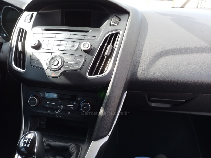 FOCUS 1.6 SE 16V FLEX 4P MANUAL - 2016 - CAXIAS DO SUL