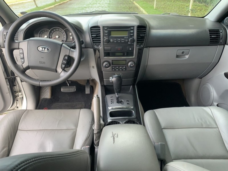 SORENTO 2.5 EX 4X4 16V DIESEL 4P AUTOMÁTICO - 2009 - GUAPORé