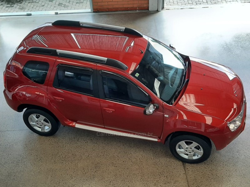 DUSTER 1.6 DYNAMIQUE 4X2 16V FLEX 4P MANUAL - 2015 - CAXIAS DO SUL