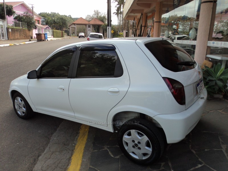 CELTA 1.0 MPFI LT 8V FLEX 4P MANUAL - 2015 - CARLOS BARBOSA